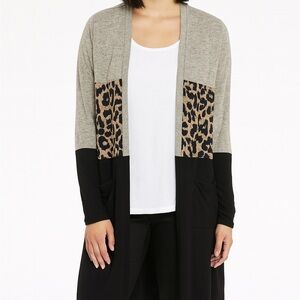 BiBi Leopard Print Cardigan Duster Open Front Pockets Knit Sweater‎ Medium